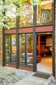 Private 1964 Modern Studio & Garden Near Beach - Image 2