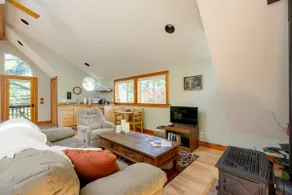 ”Just Right” Suite in the Trees - Image 2