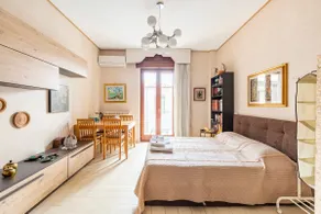 Luxury apartment in Naples with italian breakfast - Image 2