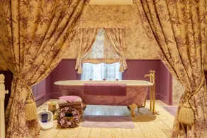Tranquil, cosy garden suite - Image 5