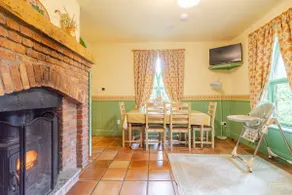 Tranquil, cosy garden suite - Image 2
