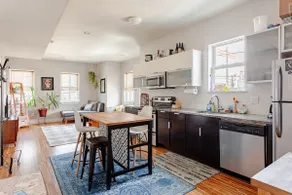 Modern Condo in Trendy Neighborhood - Image 5