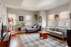 Modern Condo in Trendy Neighborhood - Image 2