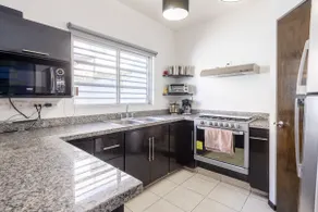 Beautiful house, perfect for Cumbres, Plaza Cumbres - Image 3