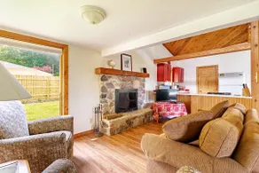 Hudson lake Cottage: Notre Dame, New Buff, Amazon - Image 3