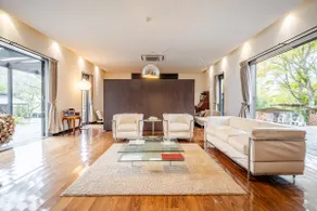 Entire house. Rental house in the woods, Yatsugatake Villa Forest - Image 3