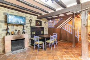 Lebanese house with fireplace - Image 5