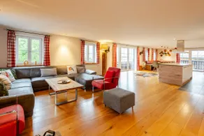 Un appartamento confortevole, soleggiato e spazioso (300m²) per 8 - 14 persone - Image 3
