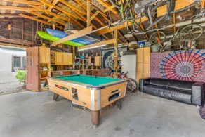 BrewhausNE;Hot-tub,pond,pizza oven, great location - Image 3