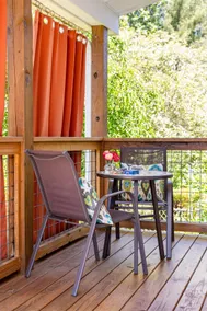 Relaxing Studio Close to Trails and Town - Image 2