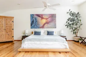 Top-Floor Studio | Treetop View Luxe Bath - Image 4