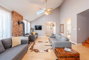Private swimming pool,Hot Tube, A/C Game room. - Image 4