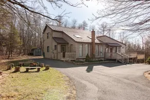 Private swimming pool,Hot Tube, A/C Game room. - Image 3