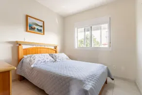 Two-story house, suite + 2 bedrooms, 4 air conditioners, 300 meters from the beach - Image 4