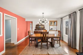 Ground Floor Upgraded Victorian in Alameda 2BR/1BA - Image 4