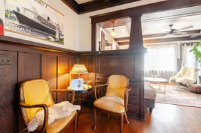 Rejuvenating 1913 Craftsman - Image 4