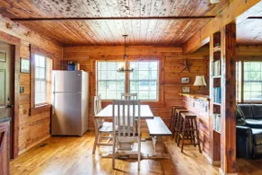 Martin Springs Cabin - Image 2