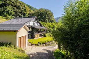Modern Luxury, Classic Style, Onsen Nearby - Image 2