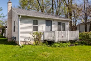 Corporate insurance or family vacation in Wolverine lake - Image 5
