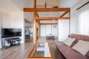 Special views from the open ceiling living room - Image 5