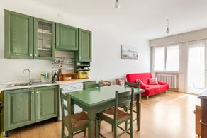 Apartment near the sea, garden and parking space - Image 5