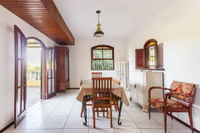Large house: swimming pool, barbecue area and game room - Image 4