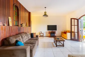 Large house: swimming pool, barbecue area and game room - Image 2