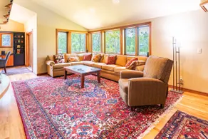 Minnetonka Home - Peaceful with Beautiful Views - Image 4