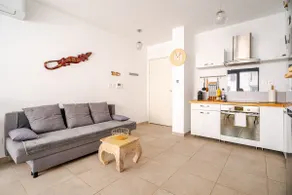 Charming new 2-room apartment, La Londe-les-Maures - Image 2
