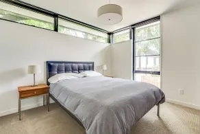 Modern Guest House on Bde Maka Ska - Image 2