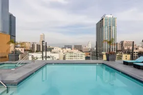 Angel City Historic Loft - Dtla Views & Urban Retro Design - Image 3