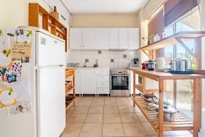 Big sunny studio in the heart of Athens - Image 4