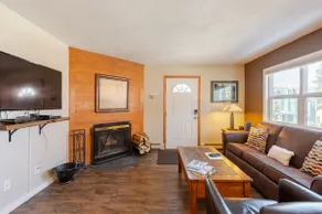 French Ridge Townhomes 2Bed / 2bath - Image 4
