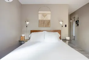 Home to Pigs & Ducks: Sweet East Austin Suite - Image 3