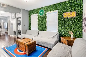 The Clubhouse Wrigleyville - Image 4