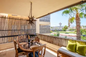 Beautiful & Stylish Beach Home~Wonderful Location! - Image 4