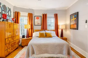 Artsy Eclectic Dallas Getaway - Image 3