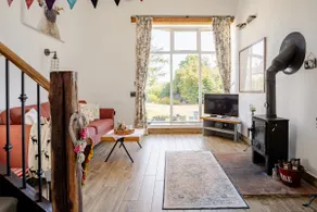 Rosie's Barn, Romantic, Pet Friendly, Ullswater - Image 2