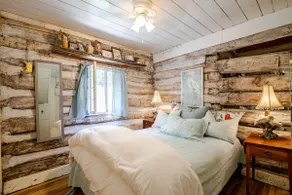 The Magical Cabin on Back Creek - Image 3