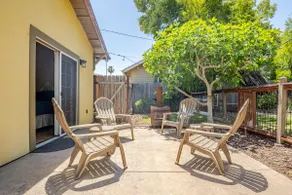 The ”Chicken House” - Cozy, downtown SLO - Image 5