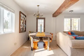 Cozy 2 BR Single Family Unit by Lake Simcoe - Image 3