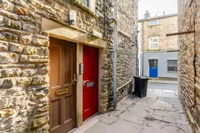 Sedbergh Penthouse - KingBed - Tv - Wifi - Image 4