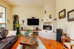 3 Acres, Pool, Views, Kiva Fireplace - Image 2