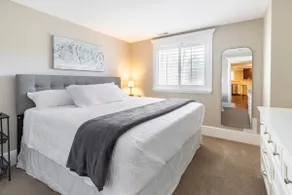 Luxury Private Suite w/ King Bed + Sofa Sleeper - Image 4