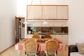 Sunny apartment near the beach, Sounio - Image 5