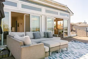 Seattle Luxury Water View- walk to Alki Beach! - Image 4