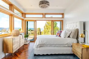 Seattle Luxury Water View- walk to Alki Beach! - Image 5