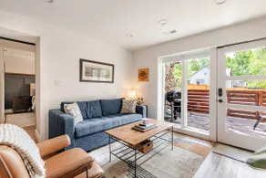 Walk downtown Golden | Modern 1 bdrm | Patio - Image 2
