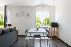 Small independent house in the heart of the vineyards - Image 5