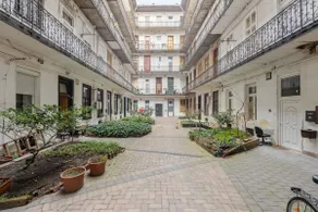 Flat in Palace Quarter - Image 5
